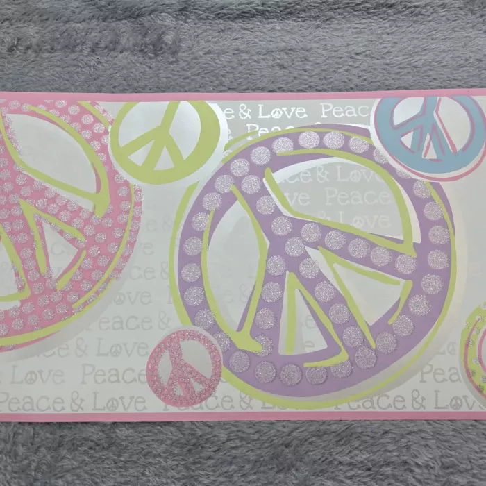 Friends Forever Peace & Love Sign Border