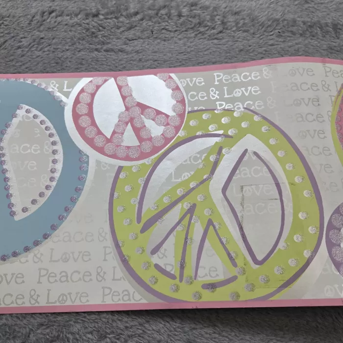 Friends Forever Peace & Love Sign Border