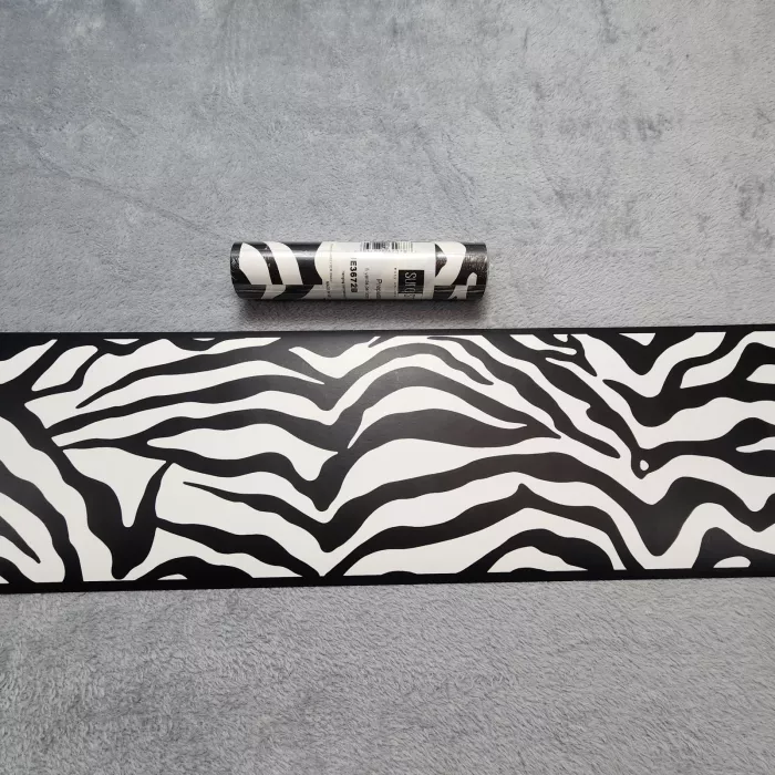Black and White Zebra Print Wallpaper Border