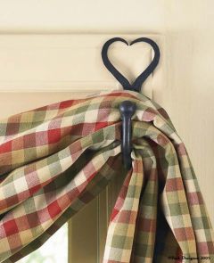 Split Heart Curtain Hook