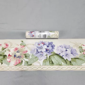 York Floral Cream Pink Purple Wallpaper Border Prepasted Vinyl New Sealed