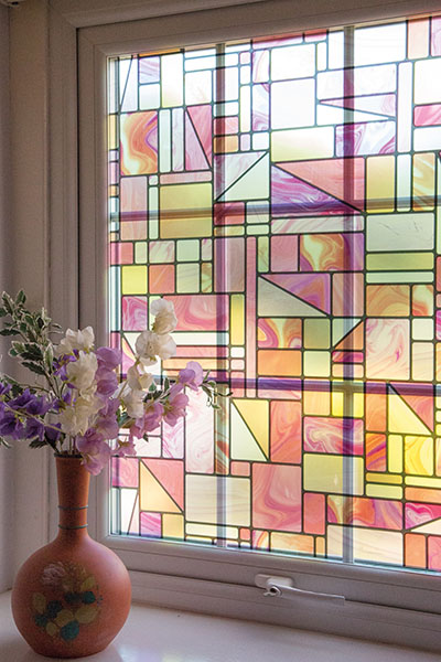 window-covering-stain-glass-life-styke-338-8140_Room